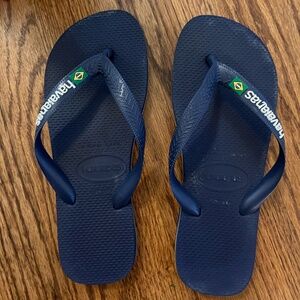 Havainas Brazil Logo Flip Flops